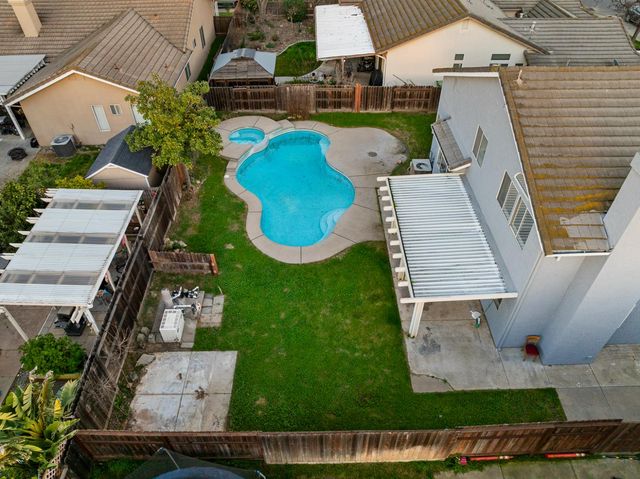 973 Stenton Way, Galt, CA 95632