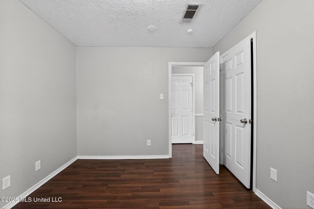 169 Thousand Oaks Circle, Jackson, MS 39212