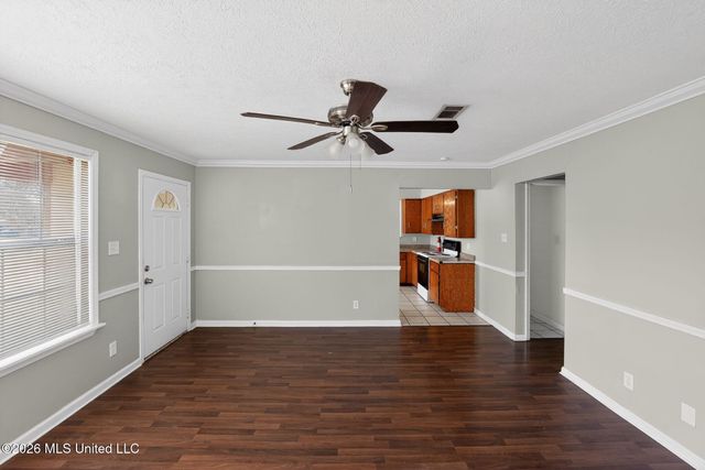 169 Thousand Oaks Circle, Jackson, MS 39212