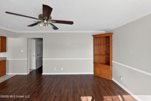 169 Thousand Oaks Circle, Jackson, MS 39212