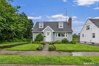119 Burnsford Avenue, Bridgeport, CT 06606