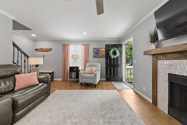 1244 Carriage Park Dr, Franklin, TN 37064