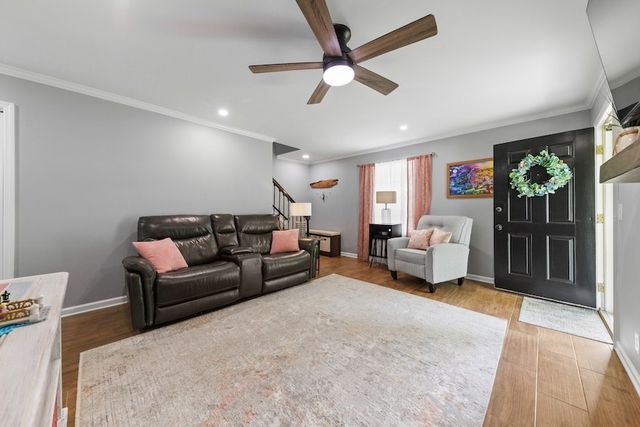 1244 Carriage Park Dr, Franklin, TN 37064