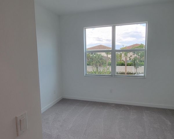 4946 Navali Drive, Lake Worth, FL 33467
