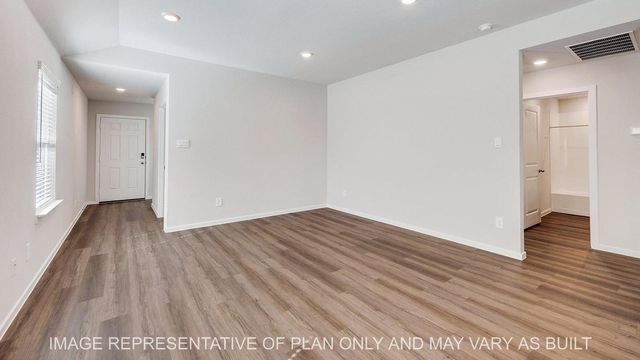 318 Randall PL, Rockdale, TX 76567