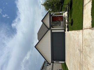 318 Randall PL, Rockdale, TX 76567
