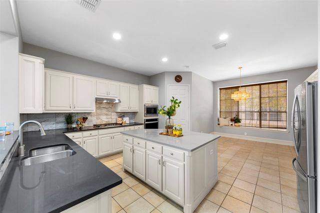 2447 Blackstone Drive, Frisco, TX 75033