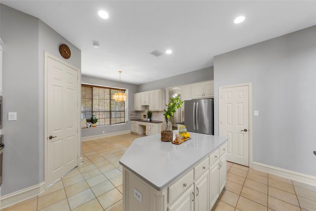 2447 Blackstone Drive, Frisco, TX 75033