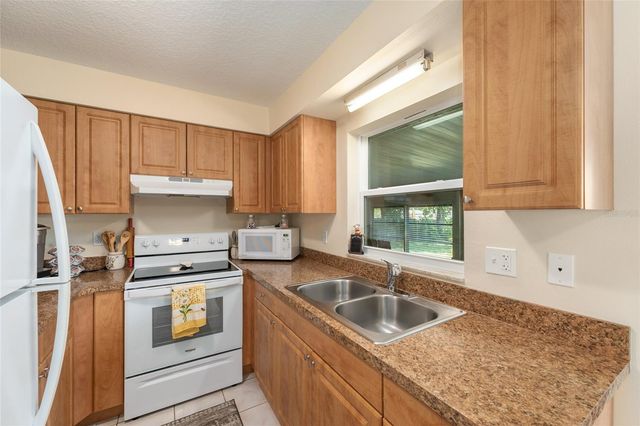 21545 SW HONEYSUCKLE STREET, Dunnellon, FL 34431