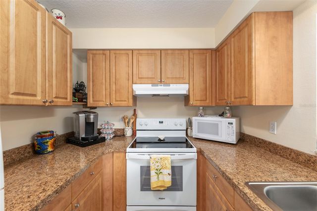 21545 SW HONEYSUCKLE STREET, Dunnellon, FL 34431