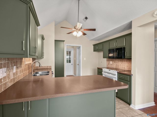 2409 Galahad Drive SW, Decatur, AL 35603