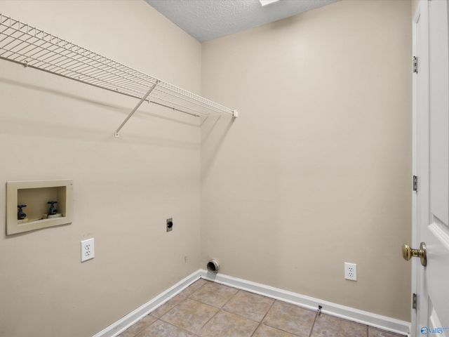 2409 Galahad Drive SW, Decatur, AL 35603
