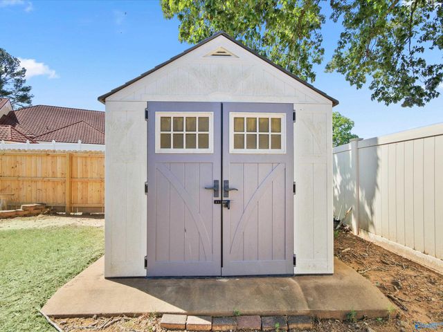 2409 Galahad Drive SW, Decatur, AL 35603