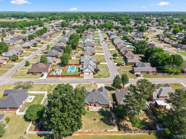 2409 Galahad Drive SW, Decatur, AL 35603