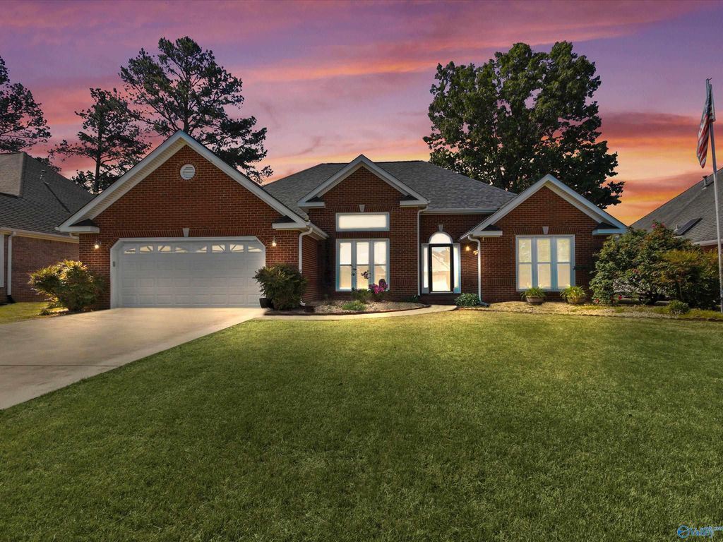 2409 Galahad Drive SW, Decatur, AL 35603