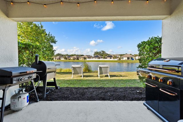 5512 Jamboree Drive, Fort Pierce, FL 34947