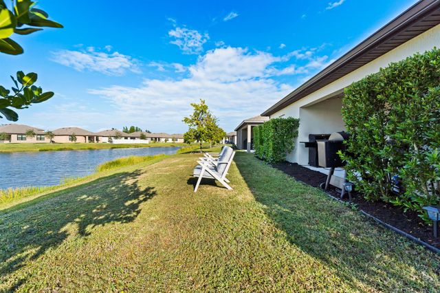 5512 Jamboree Drive, Fort Pierce, FL 34947