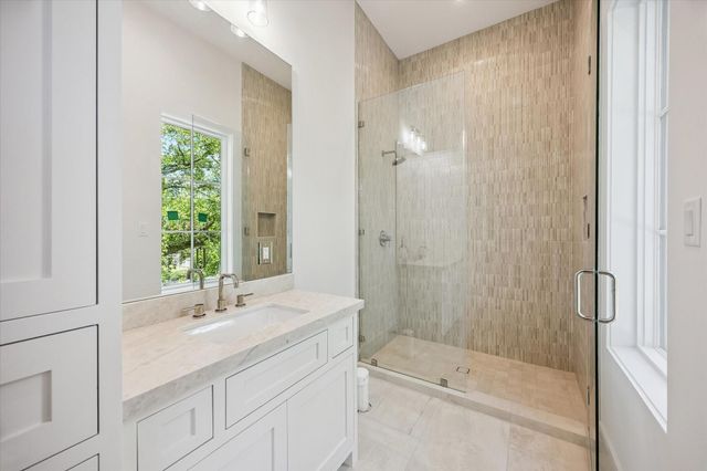 6011 Stones Throw Road, Houston, TX 77057