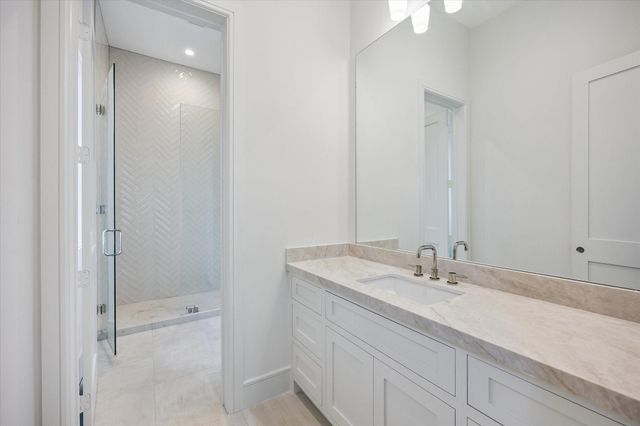 6011 Stones Throw Road, Houston, TX 77057