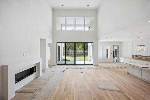 6011 Stones Throw Road, Houston, TX 77057