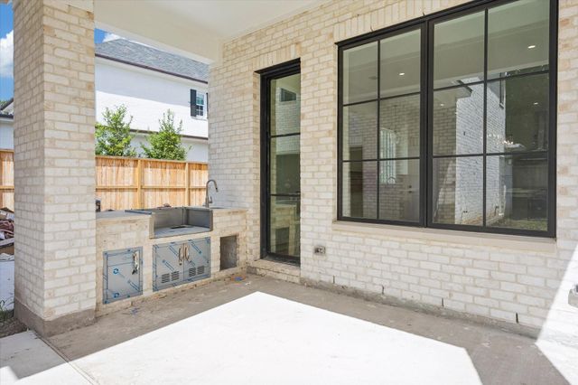 6011 Stones Throw Road, Houston, TX 77057