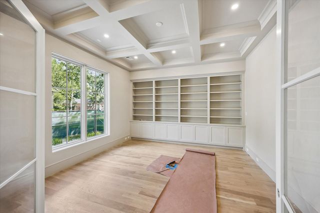 6011 Stones Throw Road, Houston, TX 77057