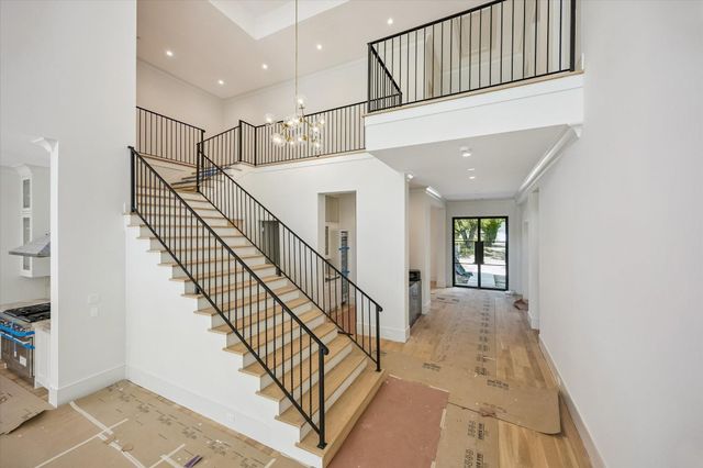 6011 Stones Throw Road, Houston, TX 77057