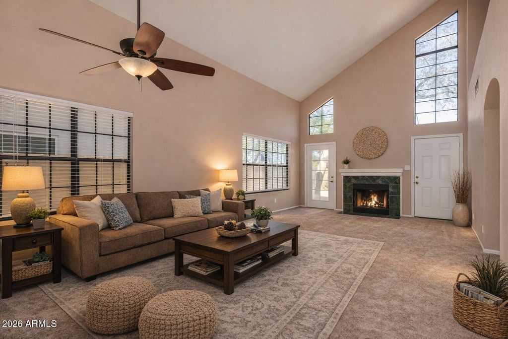 Image 6 of property listing at 1906 E CALLE DE ARCOS Drive, Tempe, AZ 85284