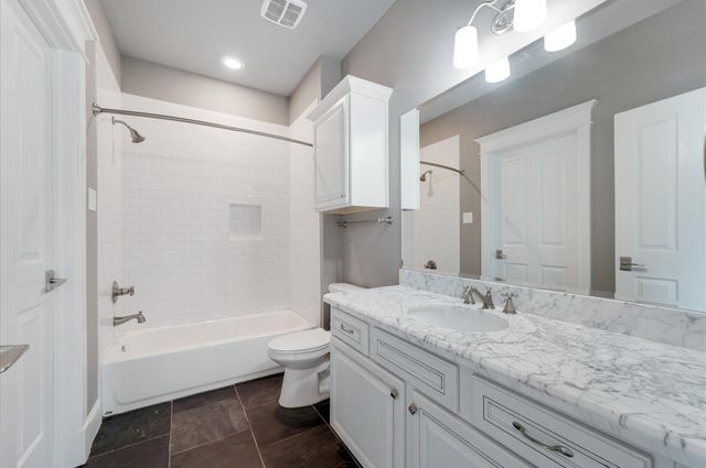 6 Red Harper Drive, Spring, TX 77389