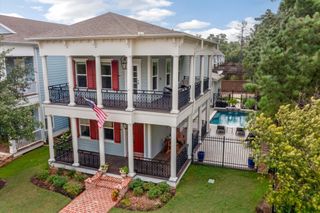 6 Red Harper Drive, Spring, TX 77389