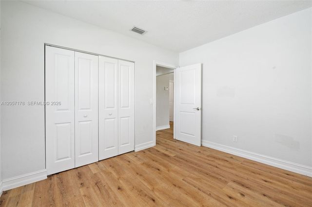 6894 3rd St, Jupiter, FL 33458