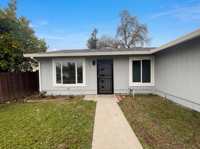 6909 Duckling Way, Sacramento, CA 95842