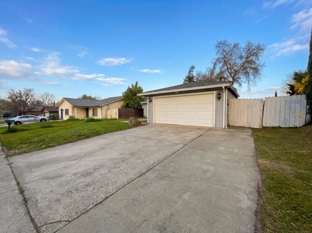 6909 Duckling Way, Sacramento, CA 95842