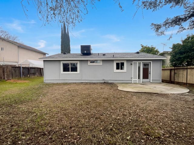 6909 Duckling Way, Sacramento, CA 95842