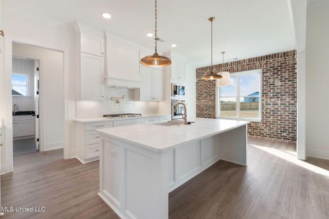 2035 Livingston Way, Hernando, MS 38632