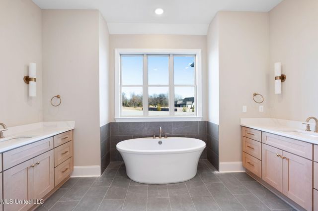 2035 Livingston Way, Hernando, MS 38632