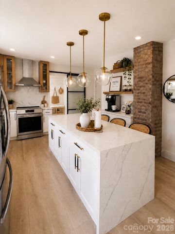 1906 Ashley Road, Charlotte, NC 28208