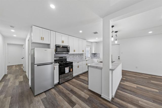 7338 Conley Street, Houston, TX 77021