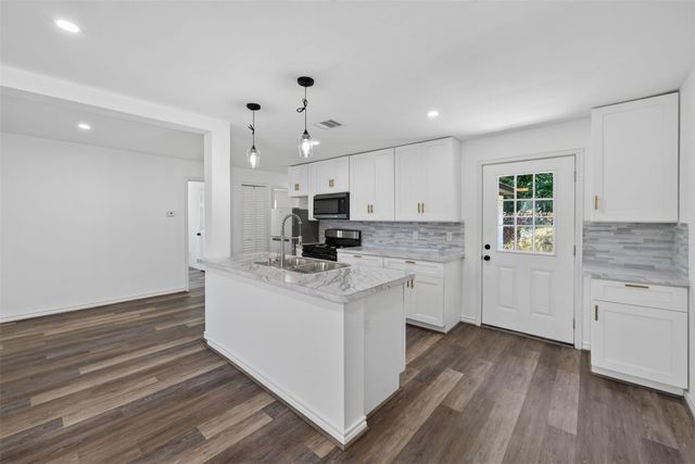 7338 Conley Street, Houston, TX 77021