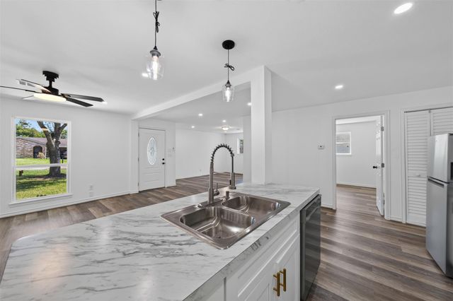 7338 Conley Street, Houston, TX 77021