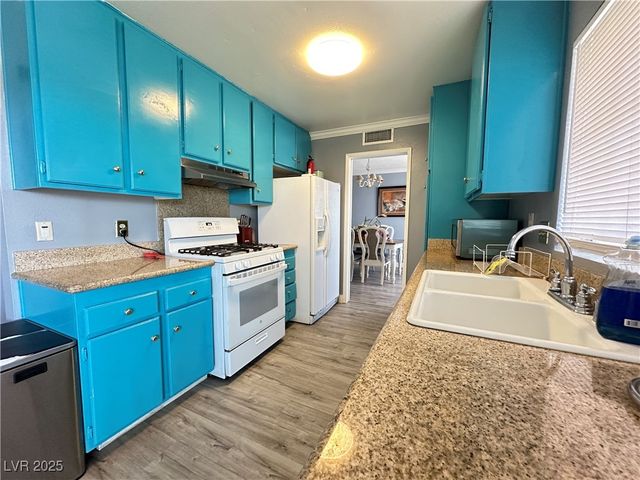 3768 Majestic Drive, Las Vegas, NV 89147