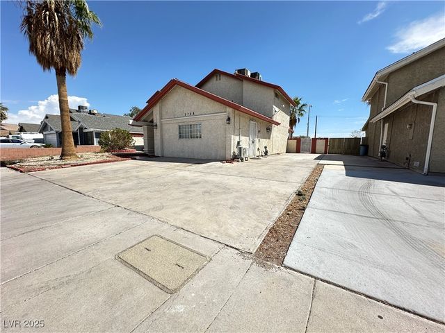 3768 Majestic Drive, Las Vegas, NV 89147