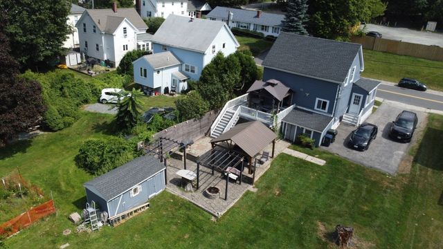 328 Mechanic St, Marlborough, MA 01752