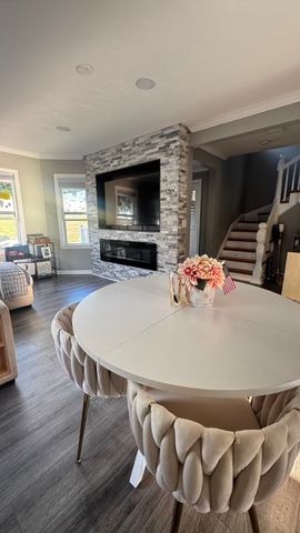 328 Mechanic St, Marlborough, MA 01752