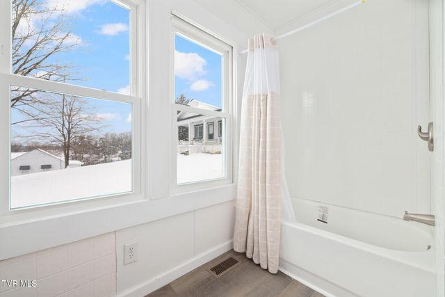 457 East Bernard Avenue, Greeneville, TN 37745