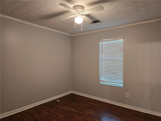 115 BOND Drive, Ellenwood, GA 30294