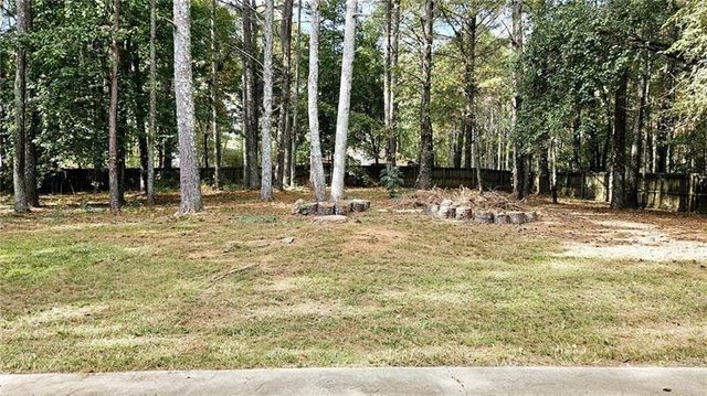 115 BOND Drive, Ellenwood, GA 30294