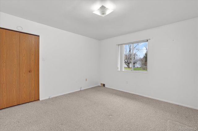 4739 Joan Lane, Hamburg Township, MI 48169
