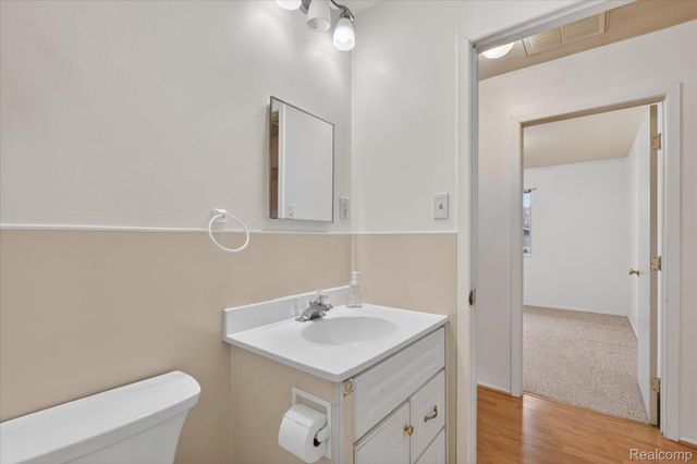 4739 Joan Lane, Hamburg Township, MI 48169