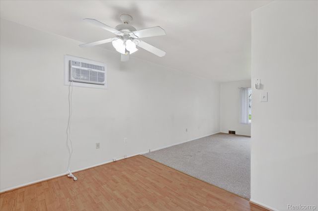 4739 Joan Lane, Hamburg Township, MI 48169